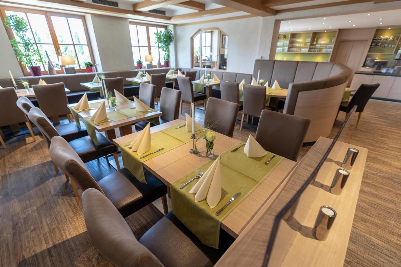 Gasthaus Hotel Zum Mohren 니데르스토칭엔 외부 사진