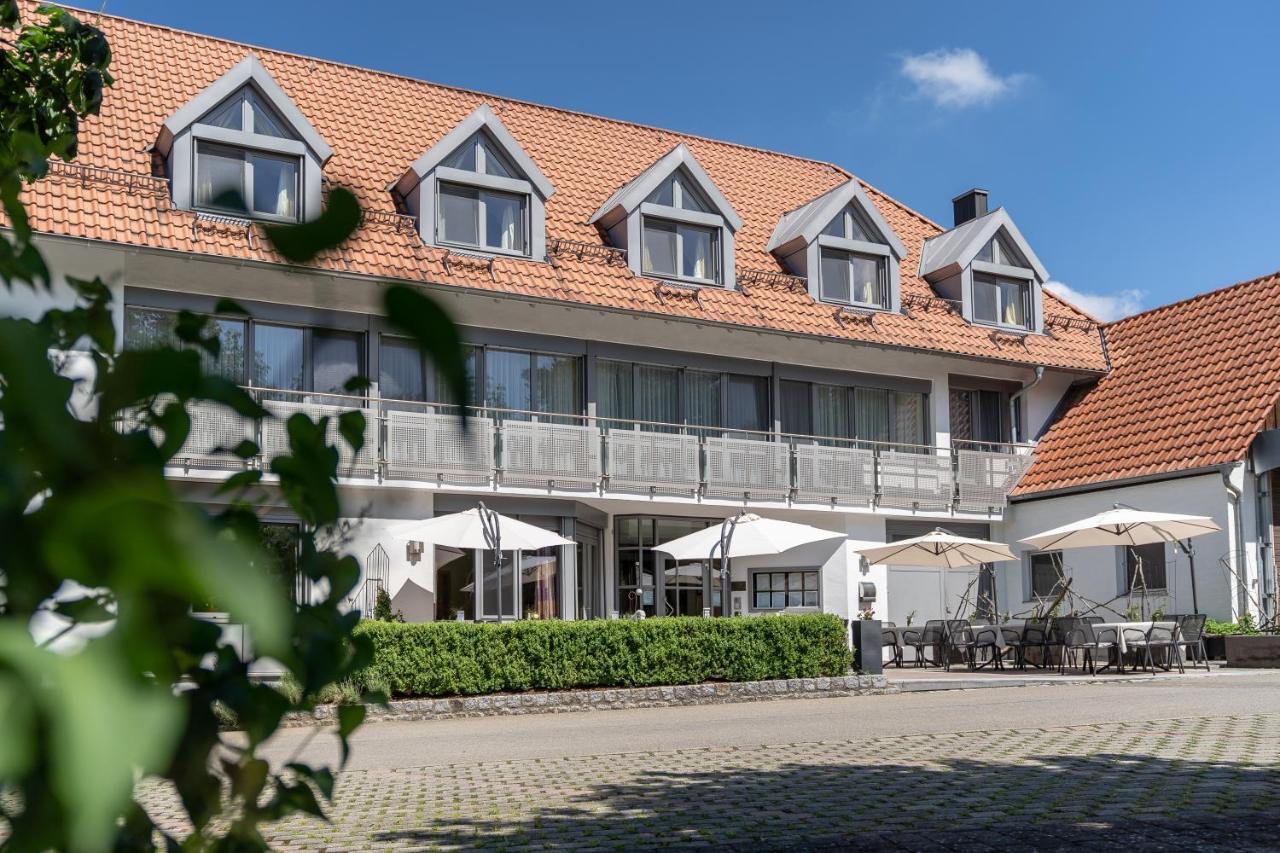 Gasthaus Hotel Zum Mohren 니데르스토칭엔 외부 사진
