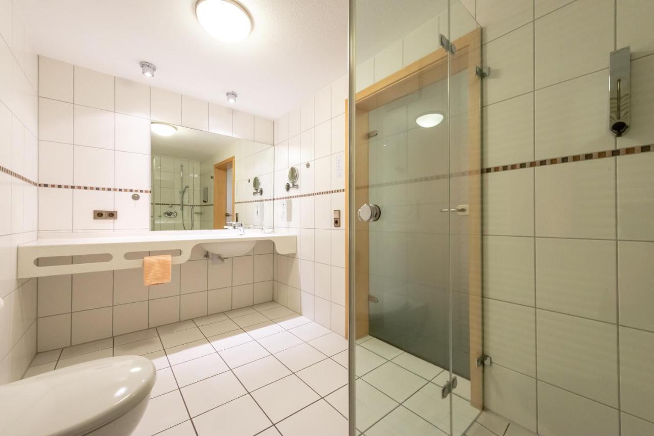 Gasthaus Hotel Zum Mohren 니데르스토칭엔 외부 사진
